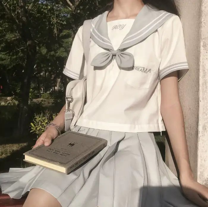 开枪,为他送行